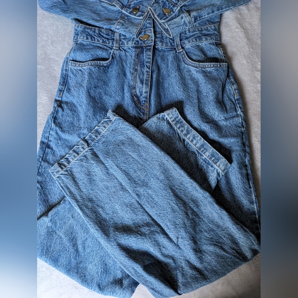 Zara Denim Jumpsuit - Picture 3 of 10